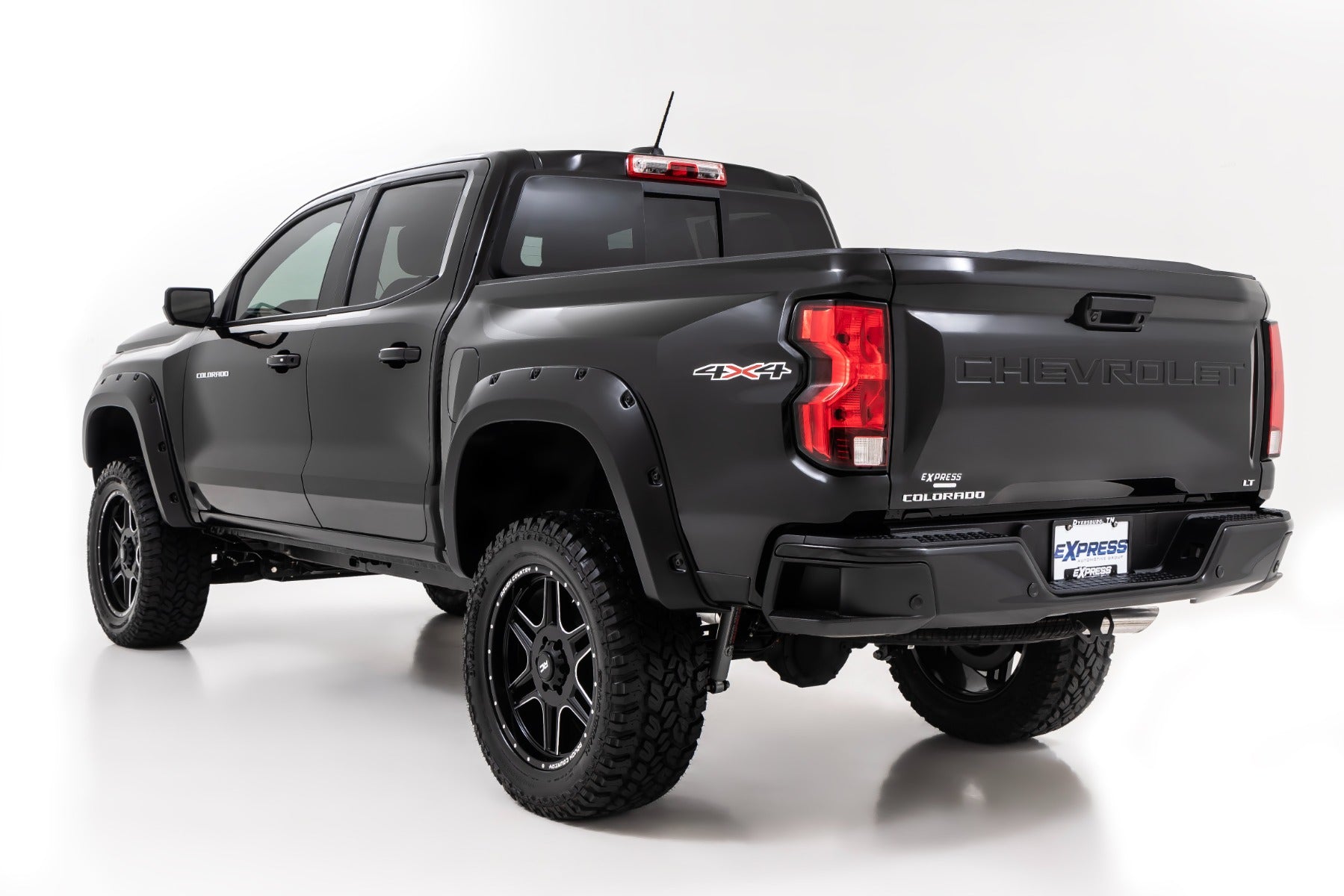 Pocket Fender Flares | GXD Sterling Grey Metallic | Chevy Colorado (23-25)
